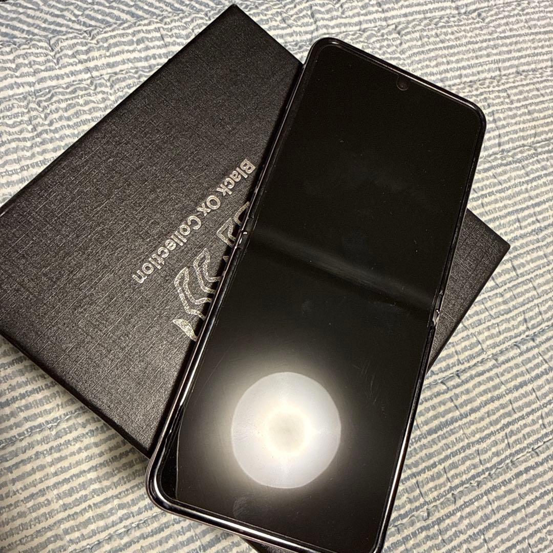 ズ*コ様 [外観美品]Galaxy Z Flip5 256GB ピンク SIMフ