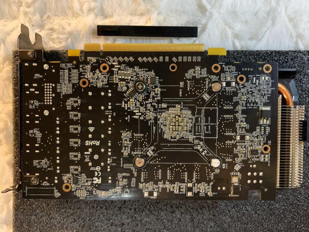 グラフィックボード・グラボ・ビデオカード ASRock Radeon RX570 PHANTOM GAMING