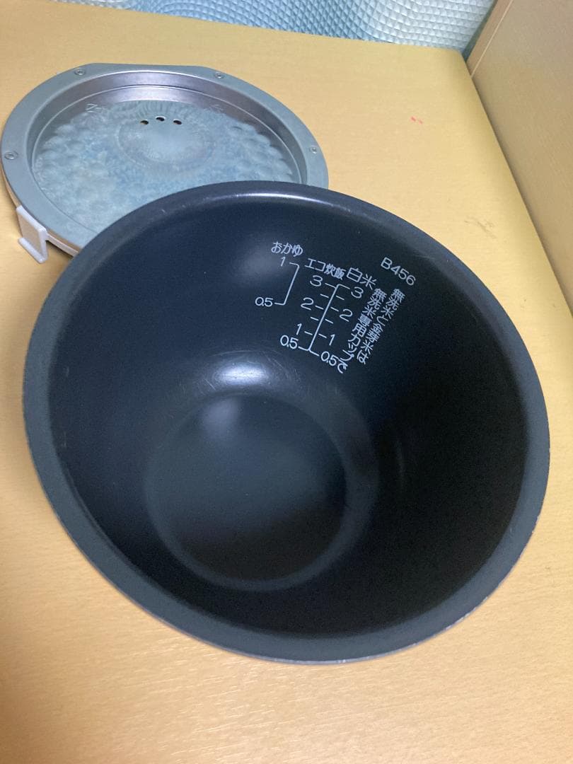 ★ZOJIRUSHI NP-GG05 IHジャー 炊飯器 3合炊き 2017年製