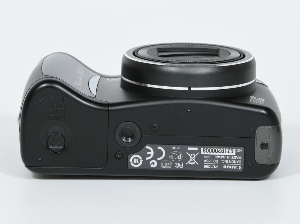 【美品】 キヤノン　Canon PowerShot SX100 IS
