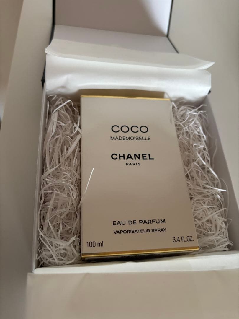Coco Mademoiselle CHANEL 香水