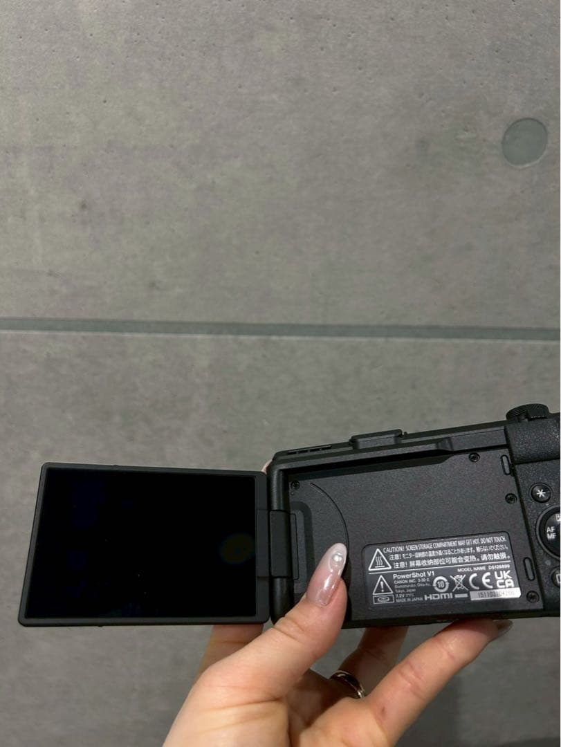 Canon Power shot v1 SDカード64GB 付属