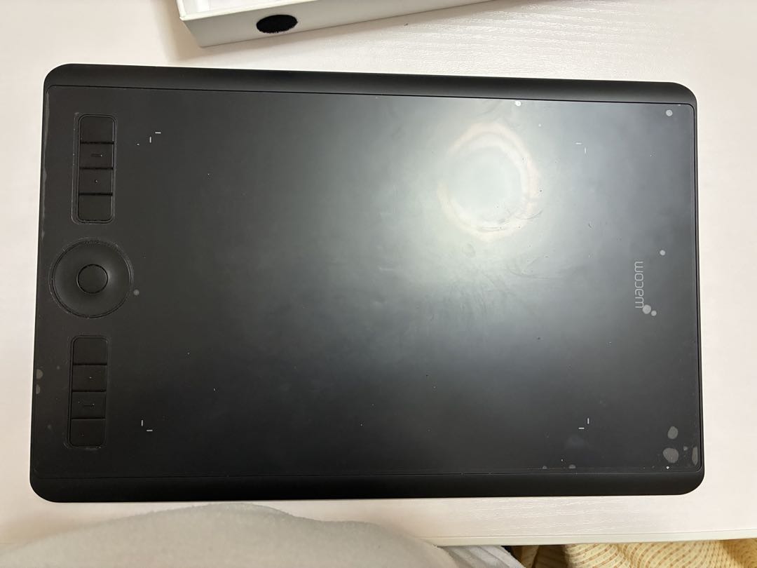 Wacom Intuos Pro Mサイズ(2024年製造 )