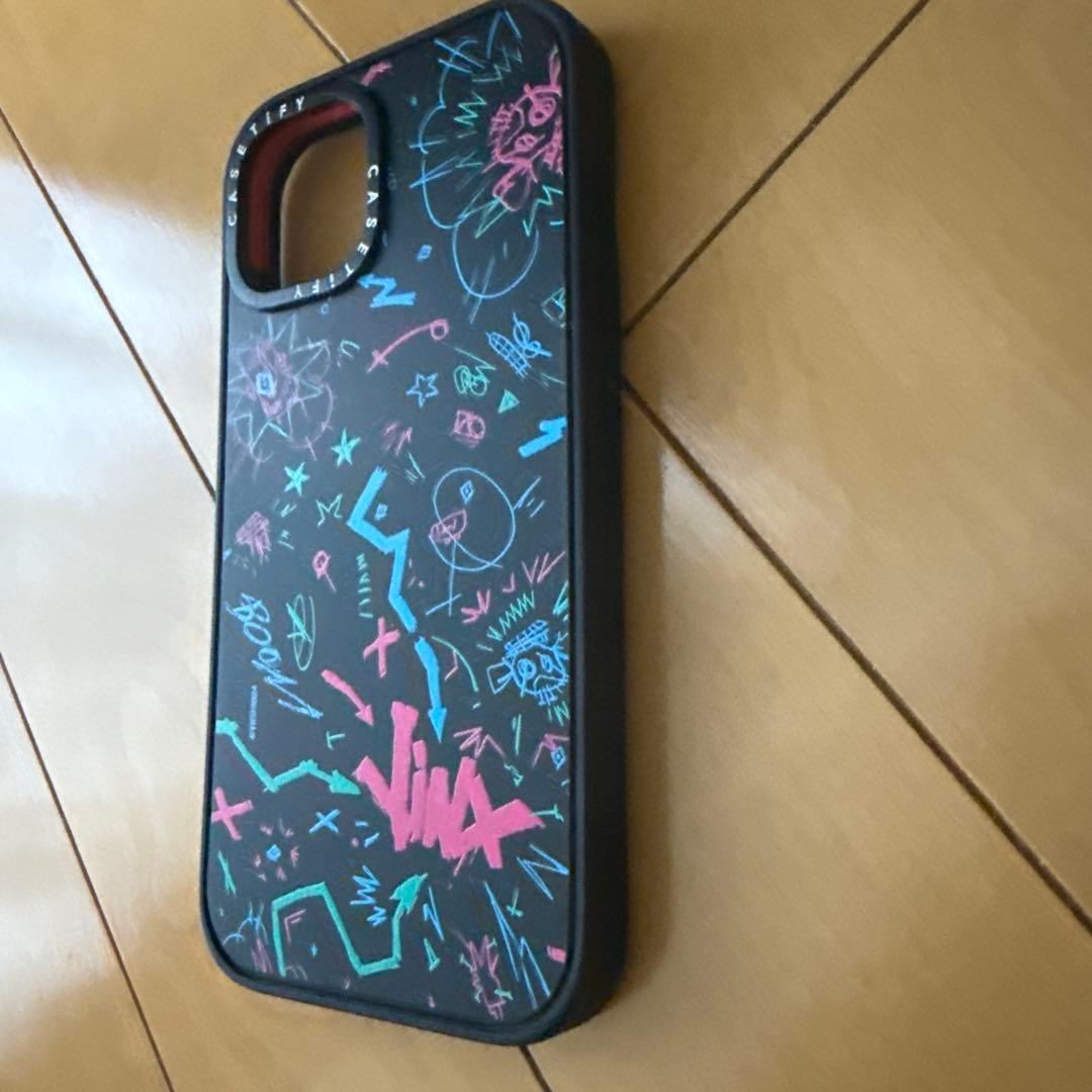 CASETiFY Jinx Graffiti Case / iPhone15用