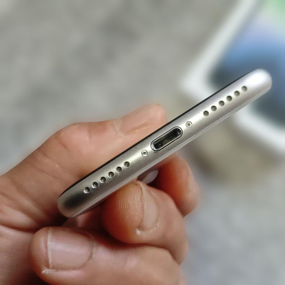 Apple iPhone SE3 SIMフリー