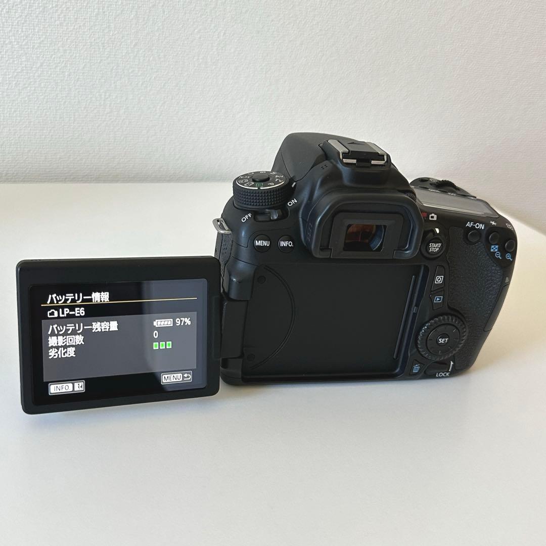 キャノン EOS 70D デジタル一眼 シャッター数約5800回 Canon