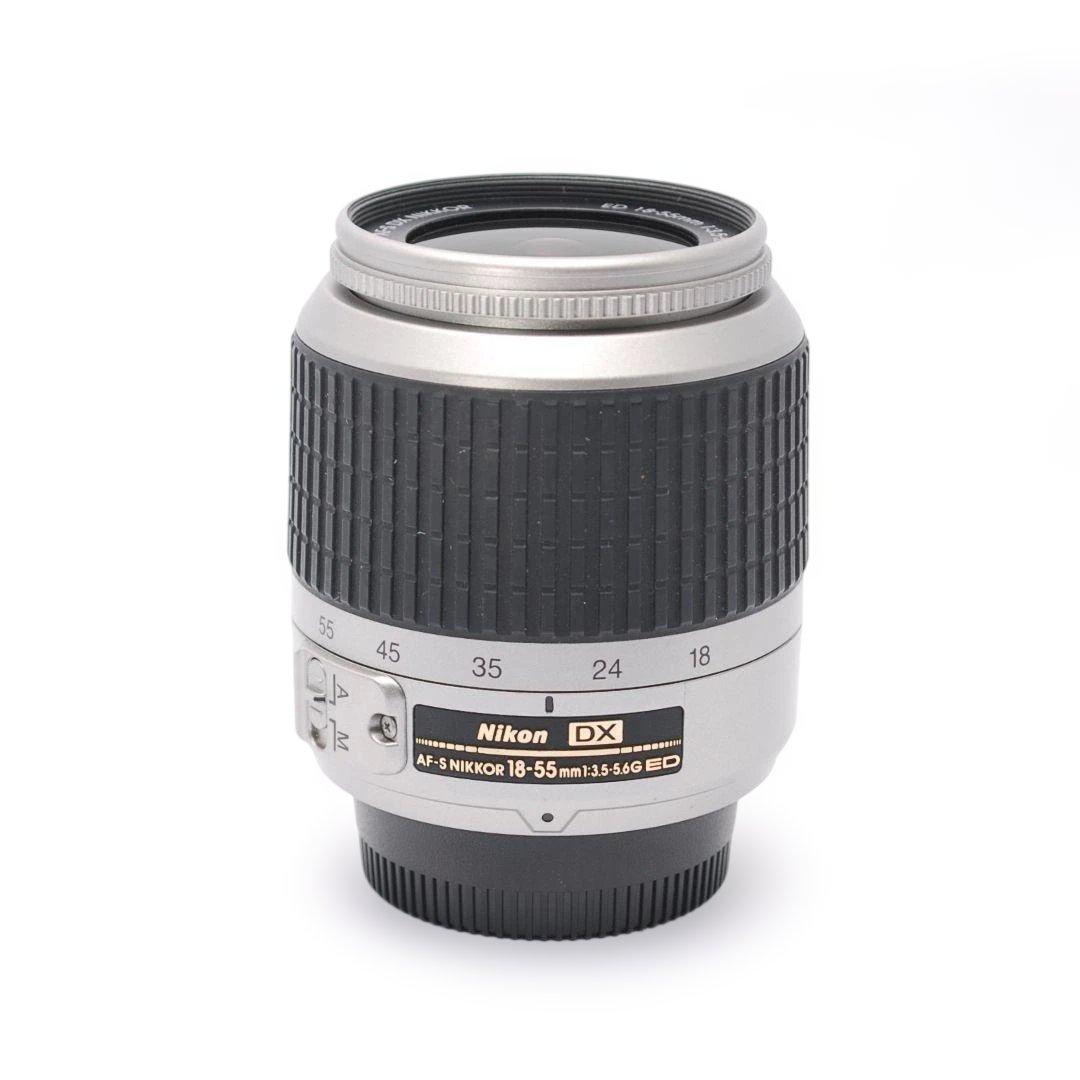 ❤即購入1000円OFF❤ ニコン D40 銀色ボディ 18-55mm 一眼レフ