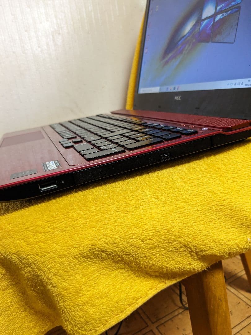 NEC.LAVIE.PC-NS350BAR..ジャンク扱い。