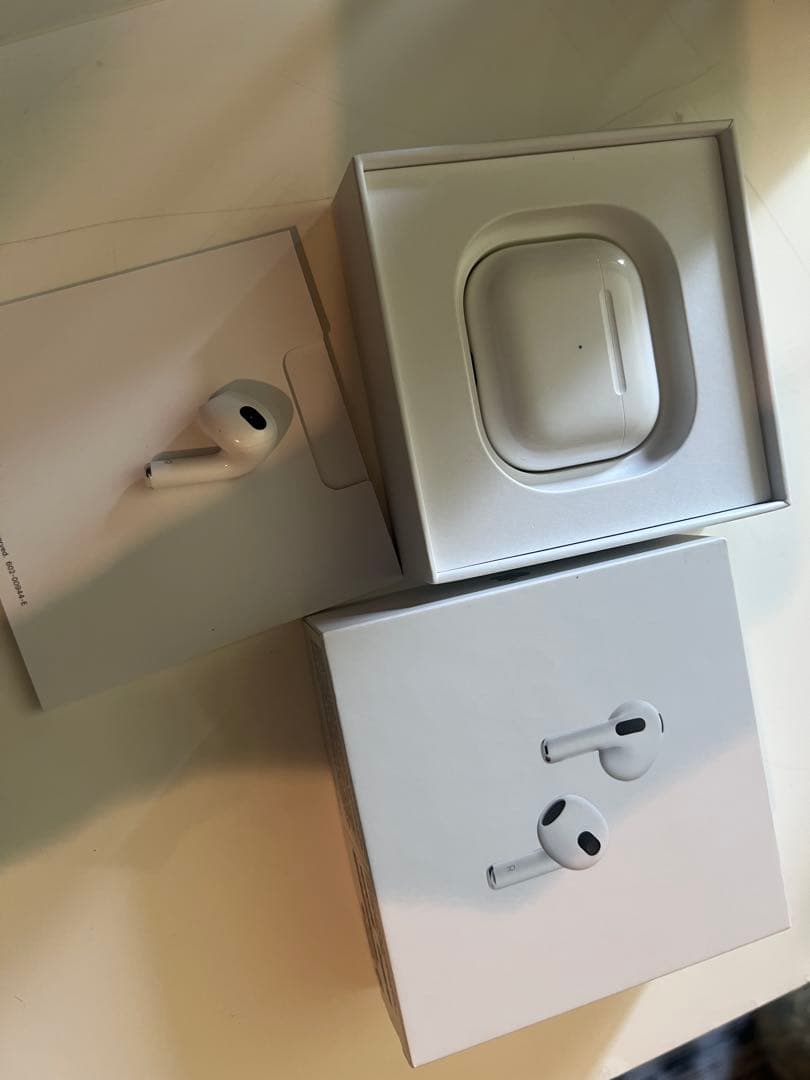 AirPods 第3世代 本体 充電ケース付き