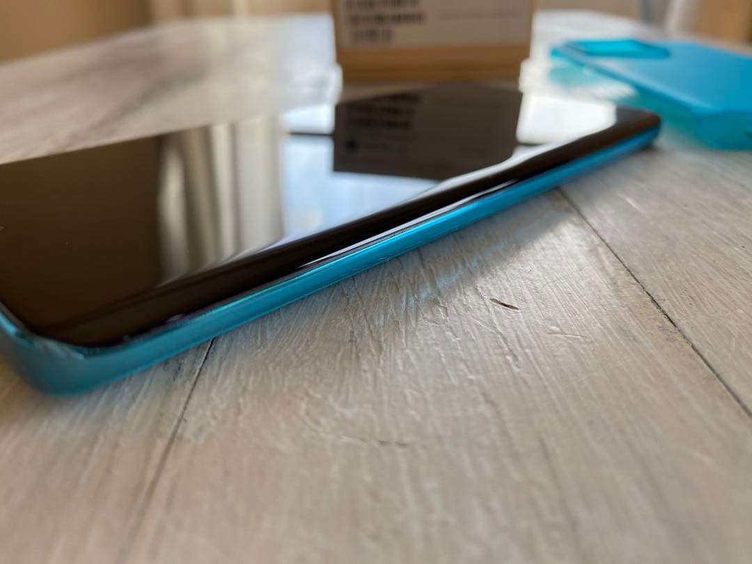 motorola edge 40 neo（ほぼ新品）