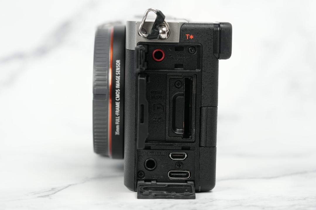 Sony α7C ミラーレス一眼 シルバー