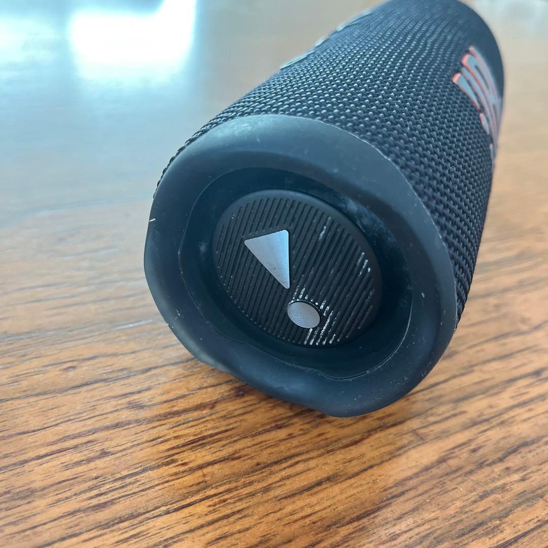 JBL FLIP6 ワイヤレススピーカー 黒