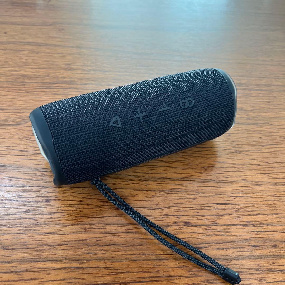JBL FLIP6 ワイヤレススピーカー 黒