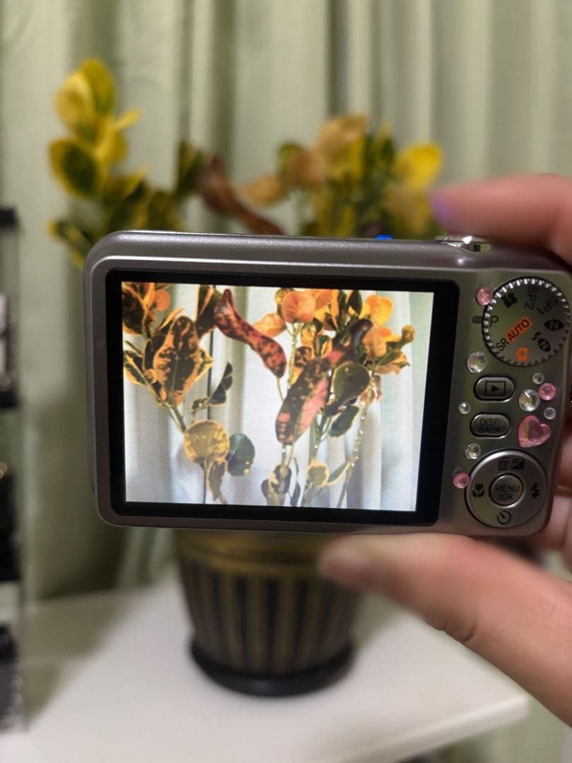 Fujifilm FinePix JV100 1220万画素 シルバー デコ済み