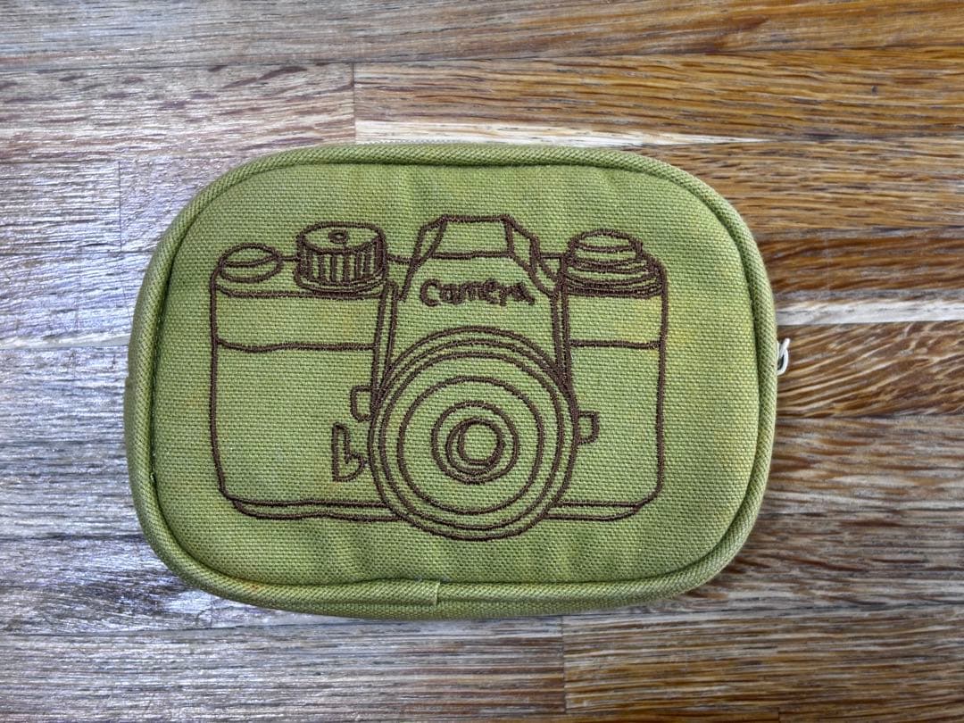美品　CASIO EXILIM EX-H15　SDカード付