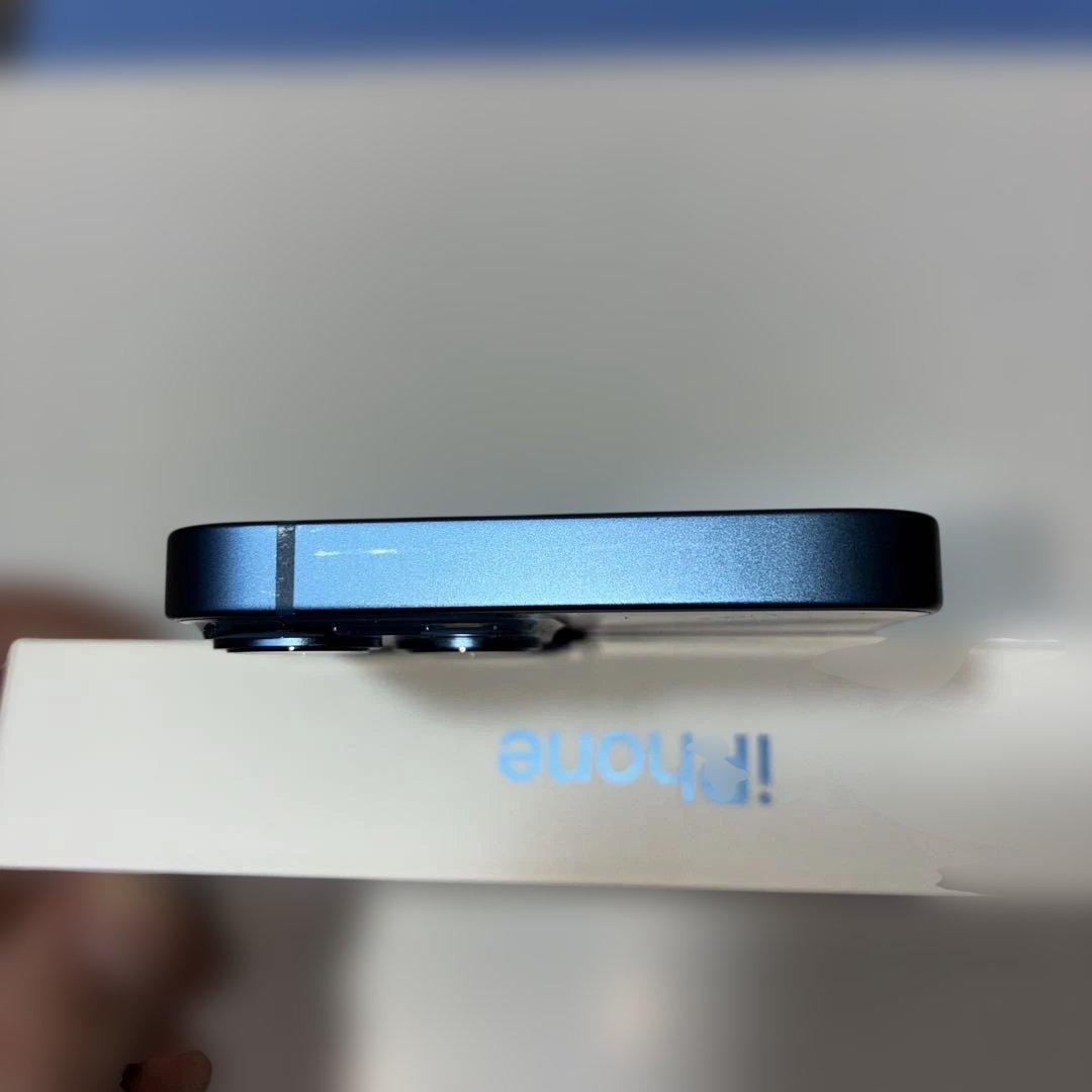 iPhone 13 mini 本体 ブルー