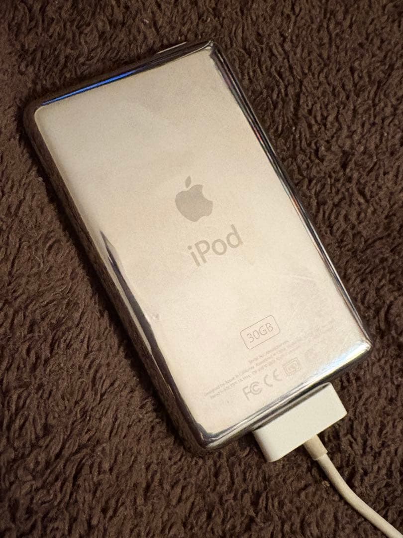 Apple iPod 30GB（HDD故障）第5世代 バッテリー交換済み