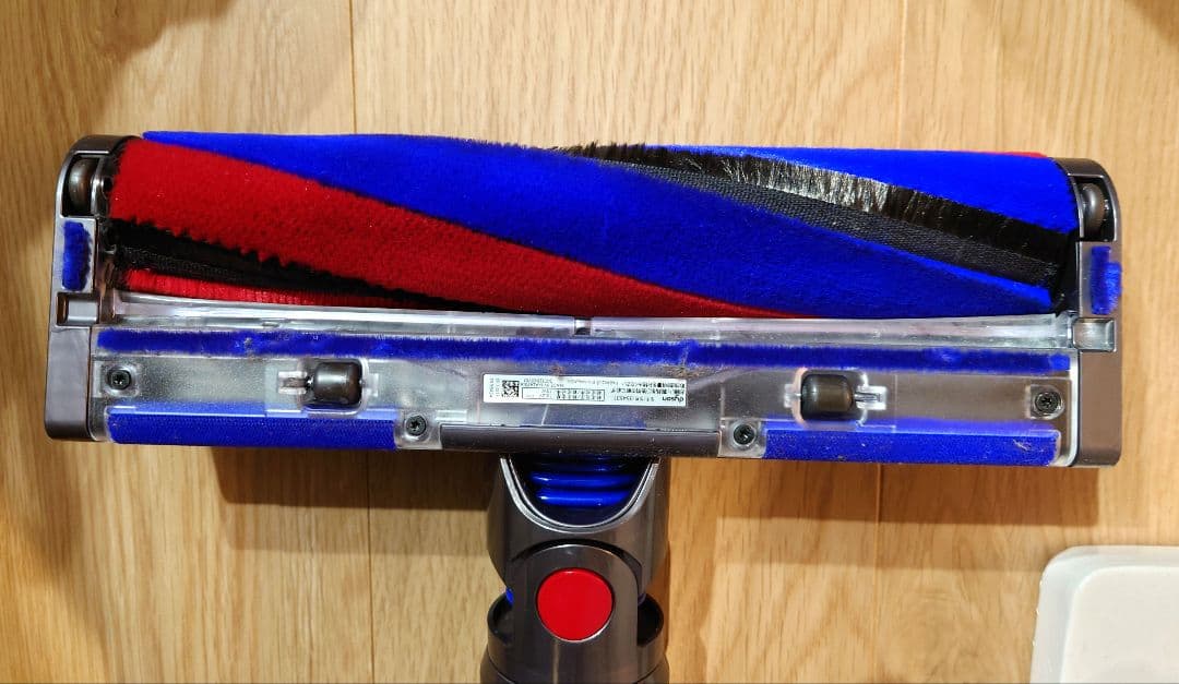 Dyson SV10K コードレス掃除機　USED 美品