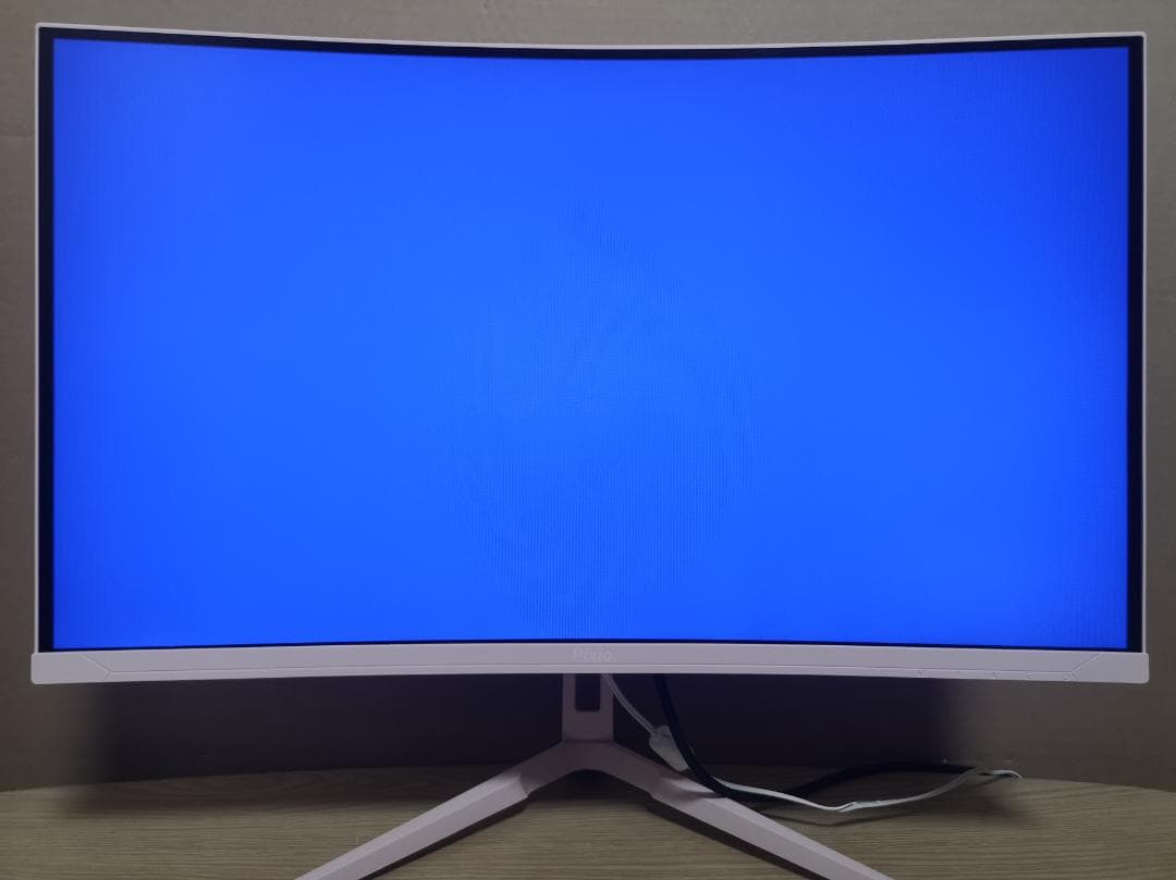 PXC248 Wave 湾曲ゲーミングモニター 23.8型 200Hz 極美品