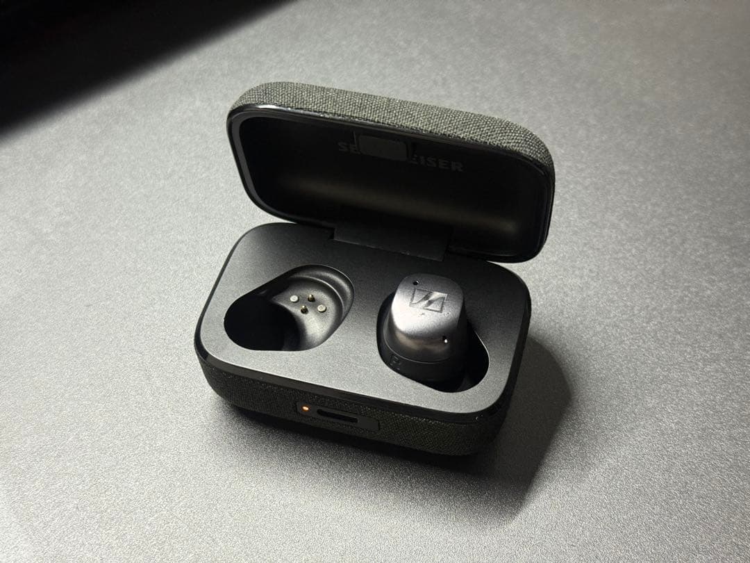 momentum true wireless 4 左なし