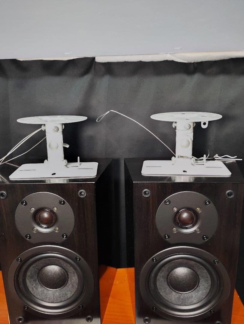 【限定セール】ONKYO HTS-SR10　サラウンドスピーカー　オンキョー
