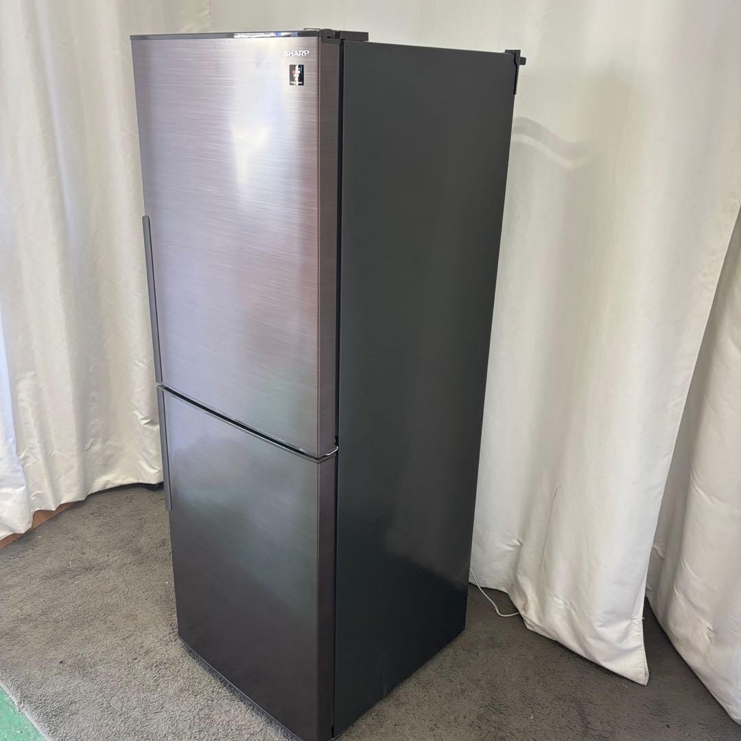 ★233　冷蔵庫　シャープ　一人暮らし　200ℓ-300ℓ　安い　綺麗　設置無料