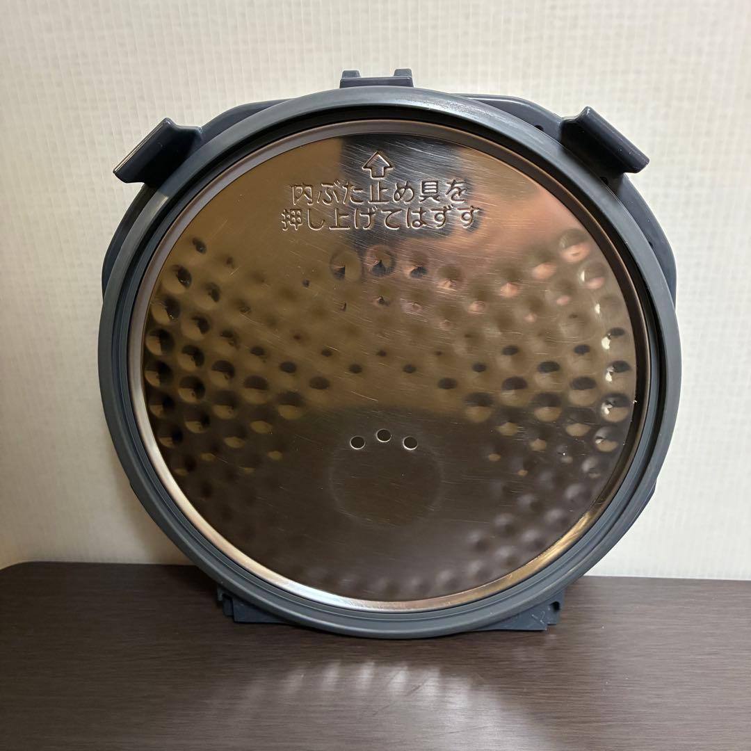 【美品】2022年製 ZOJIRUSHI NW-VH10 極め炊き 5.5合炊き
