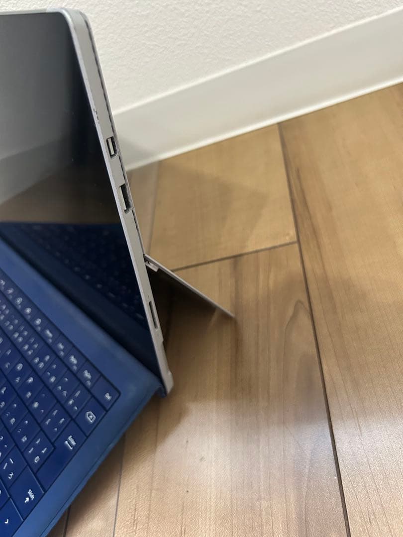 Microsoft Surface Pro 4 本体 ACアダプター付き