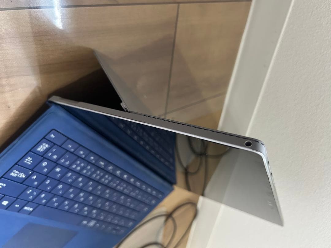 Microsoft Surface Pro 4 本体 ACアダプター付き