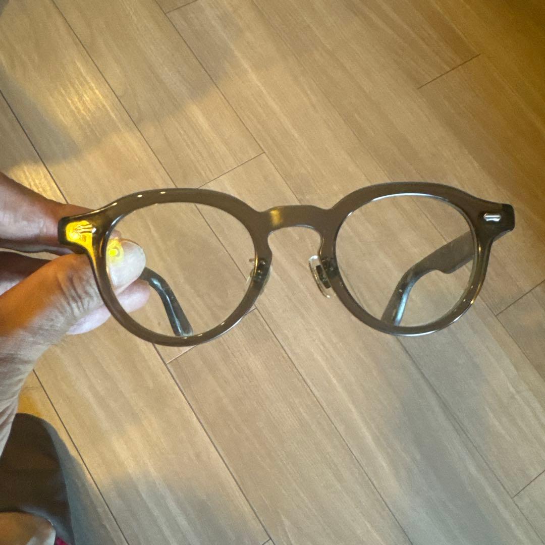 金子眼鏡 グレーラウンド型老眼鏡