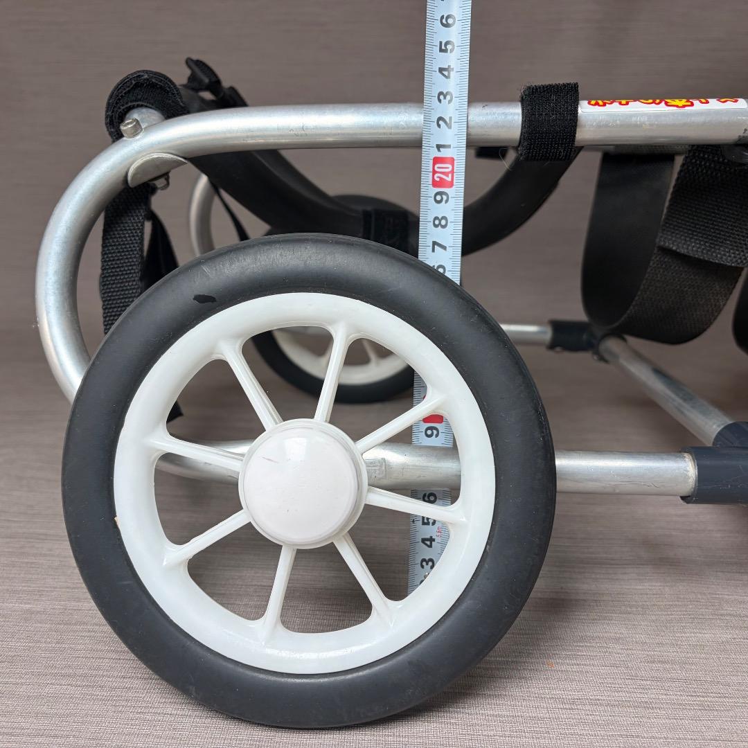 リハビリ用2輪歩行器✨中型犬✨介護用✨犬の歩行器✨犬の車椅子✨送料無料✨匿名配送