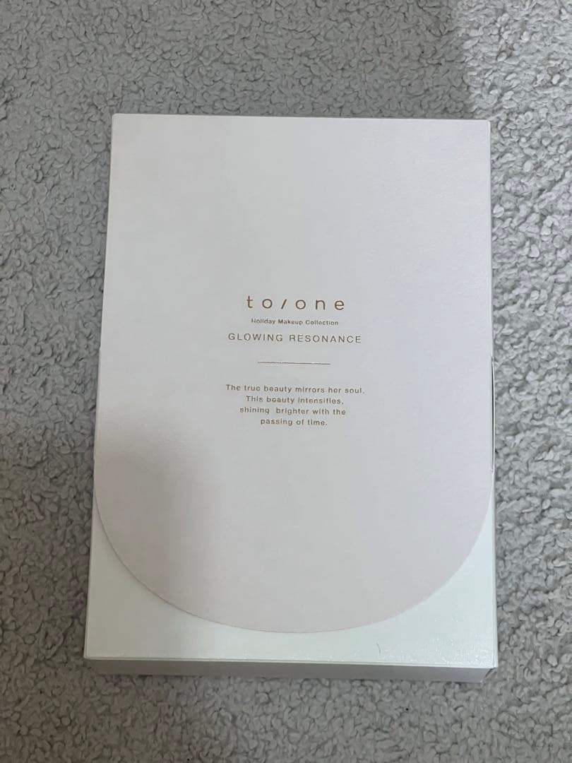 アイライナー to/one Holiday Makeup Collection 2022