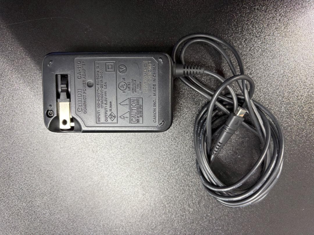 Canon iVIS HF R32 フルHD ビデオカメラ 32GB付 動作品