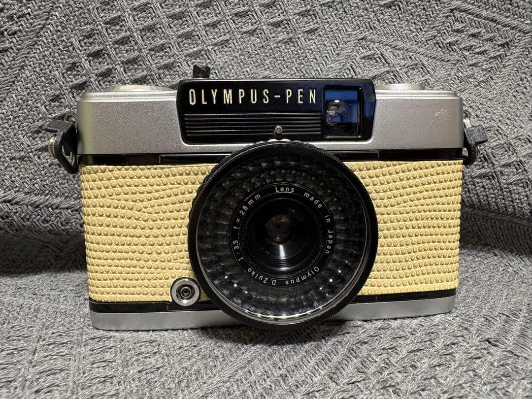 eax様Olympus Pen EE-3 フィルムカメラ(レンズフィルター装着)