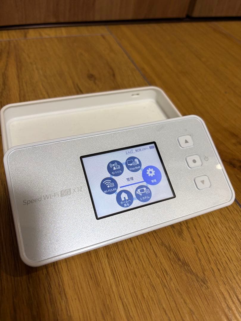 Speed Wi-Fi 5G X12 ケース、保護フィルム付、説明書有