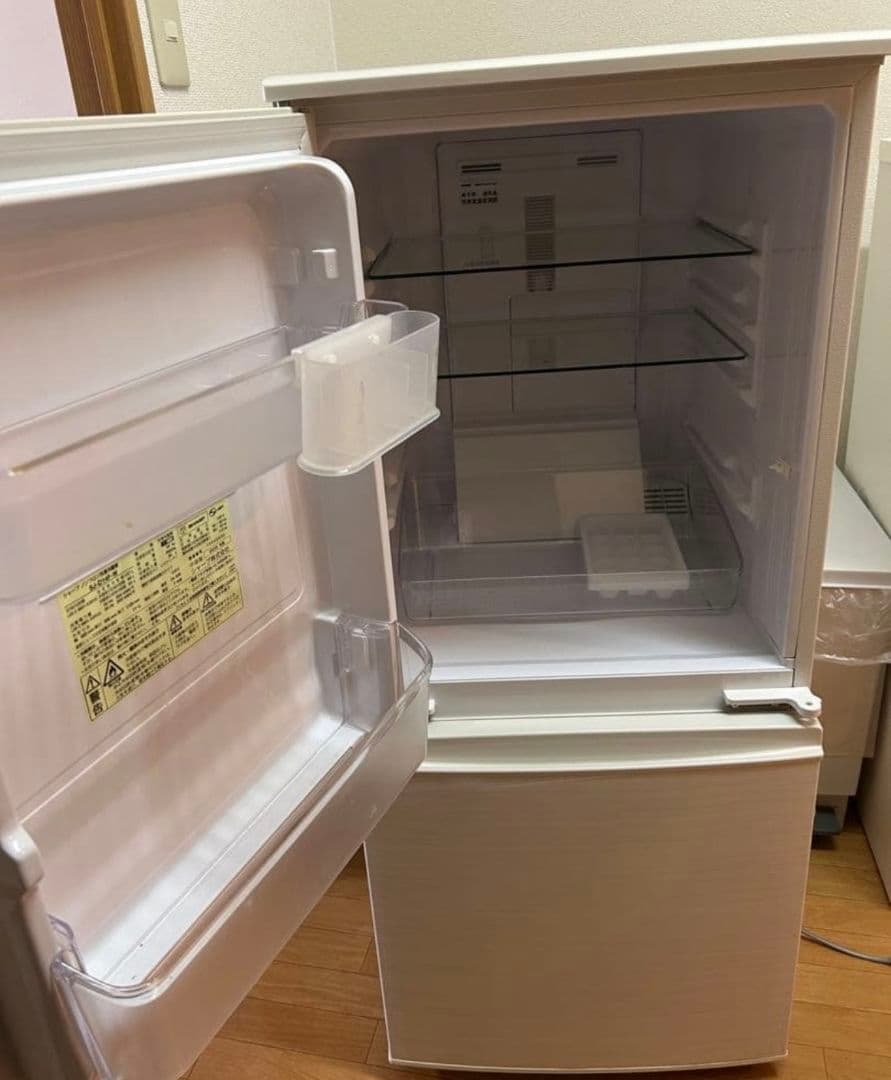 SHARP 冷蔵庫 ホワイト スタンダードサイズ