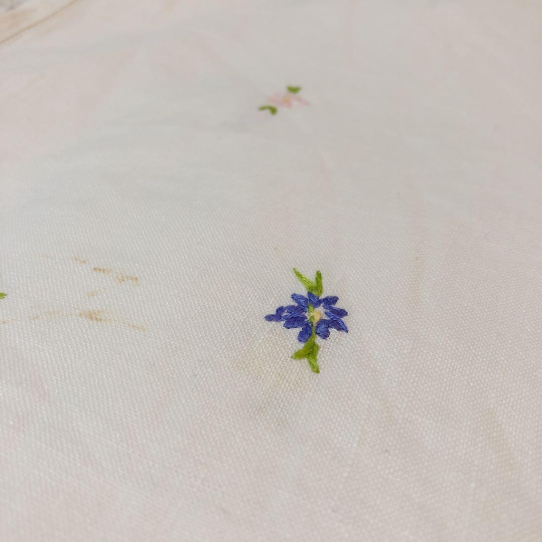 アンティーク　リネン　手刺繍　テーブルクロス