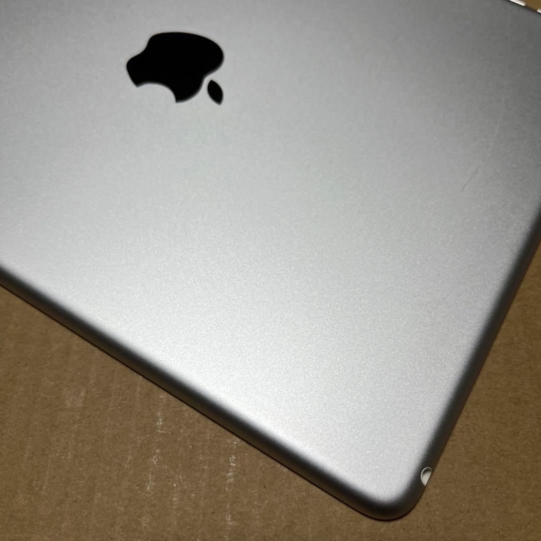 iPad Air2 128GB Wi-Fiモデル A1566