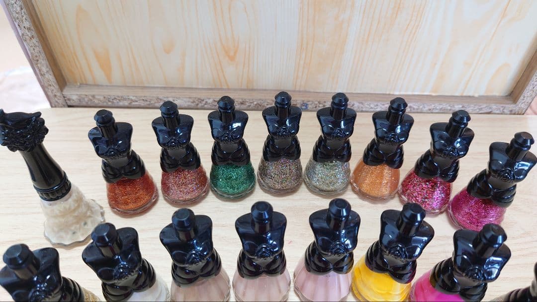 ANNA SUI　アナスイ　ネイルカラー　21本セット