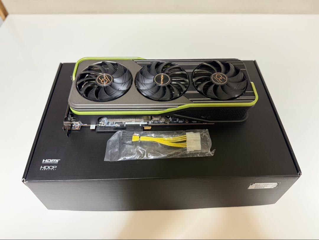 グラフィックボード・グラボ・ビデオカード ASRock Radeon RX6950XT OC Formula