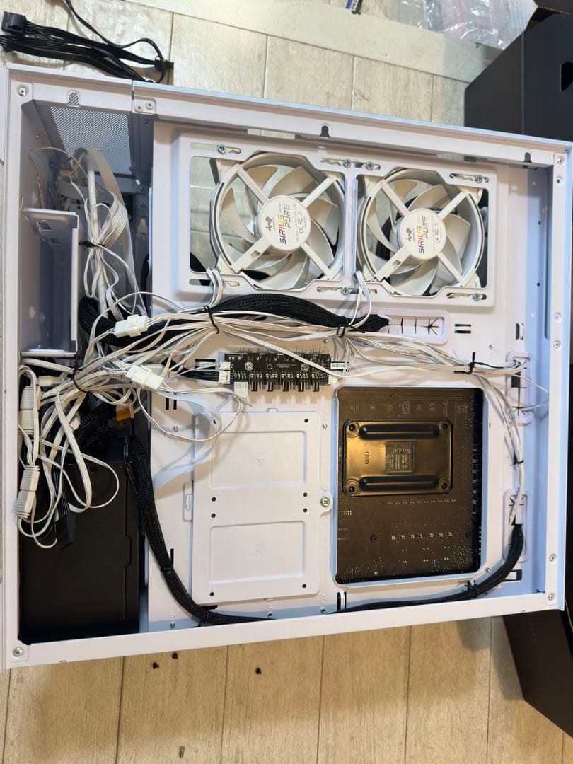 メル　自作PC マザーボード、CPU、水冷クーラー、PCケース　セット