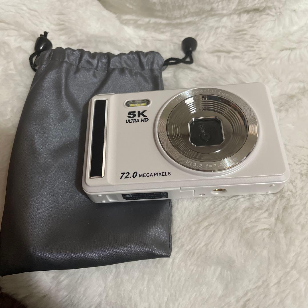 5K ULTRA HD 72.0 MEGA PIXELS デジタルカメラホワイト