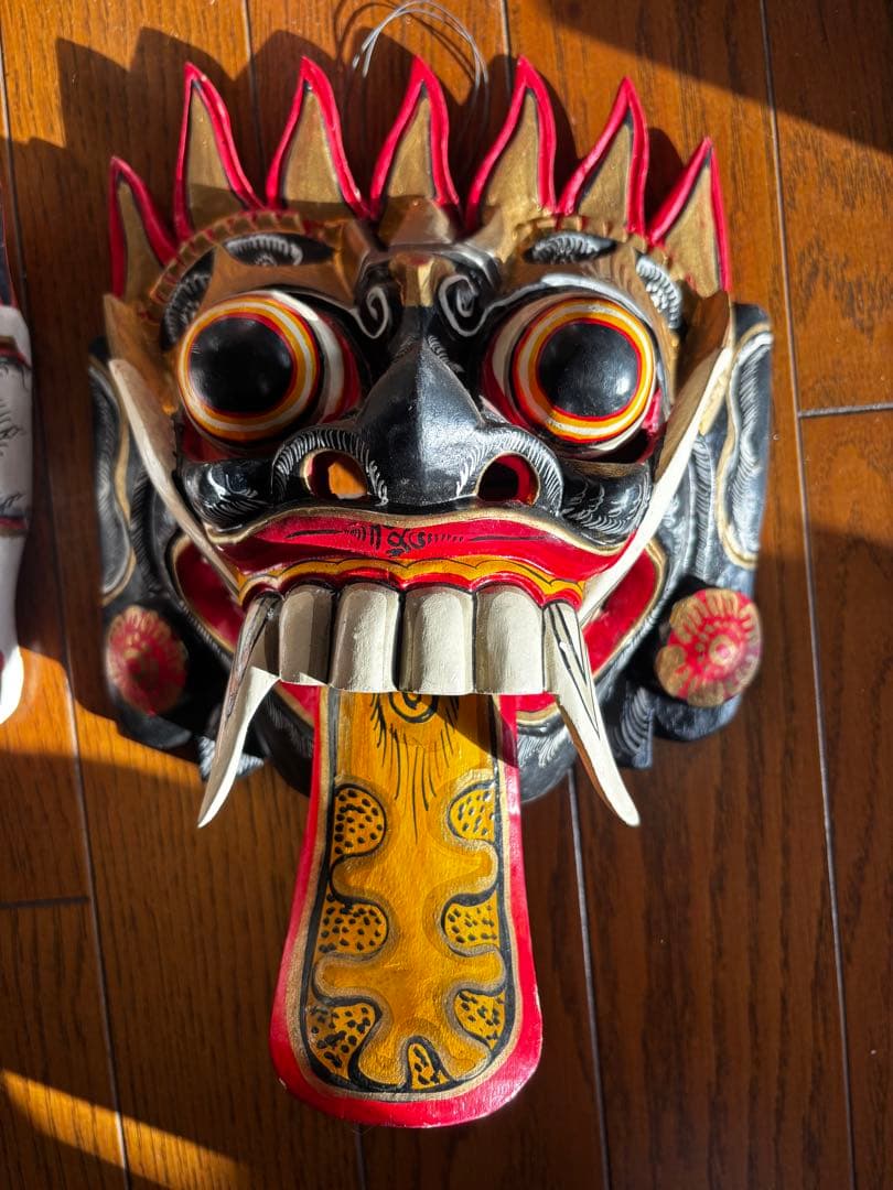 バリ島 バロン 神獣 木彫り お面 2点セット 伝統工芸品 壁掛け 民族