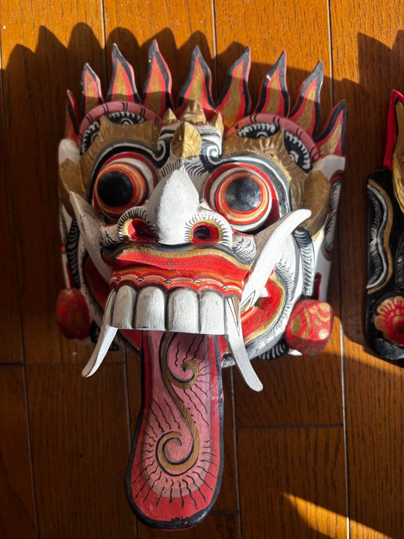 バリ島 バロン 神獣 木彫り お面 2点セット 伝統工芸品 壁掛け 民族
