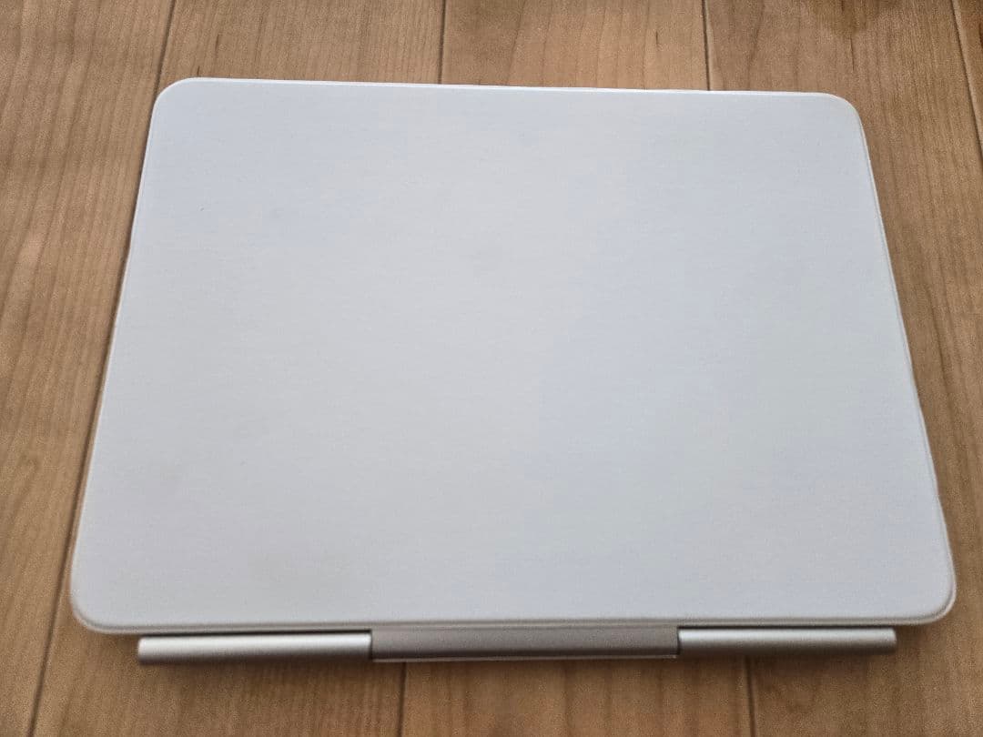 11インチiPad Air（M3）用Magic Keyboard 日本語ホワイト
