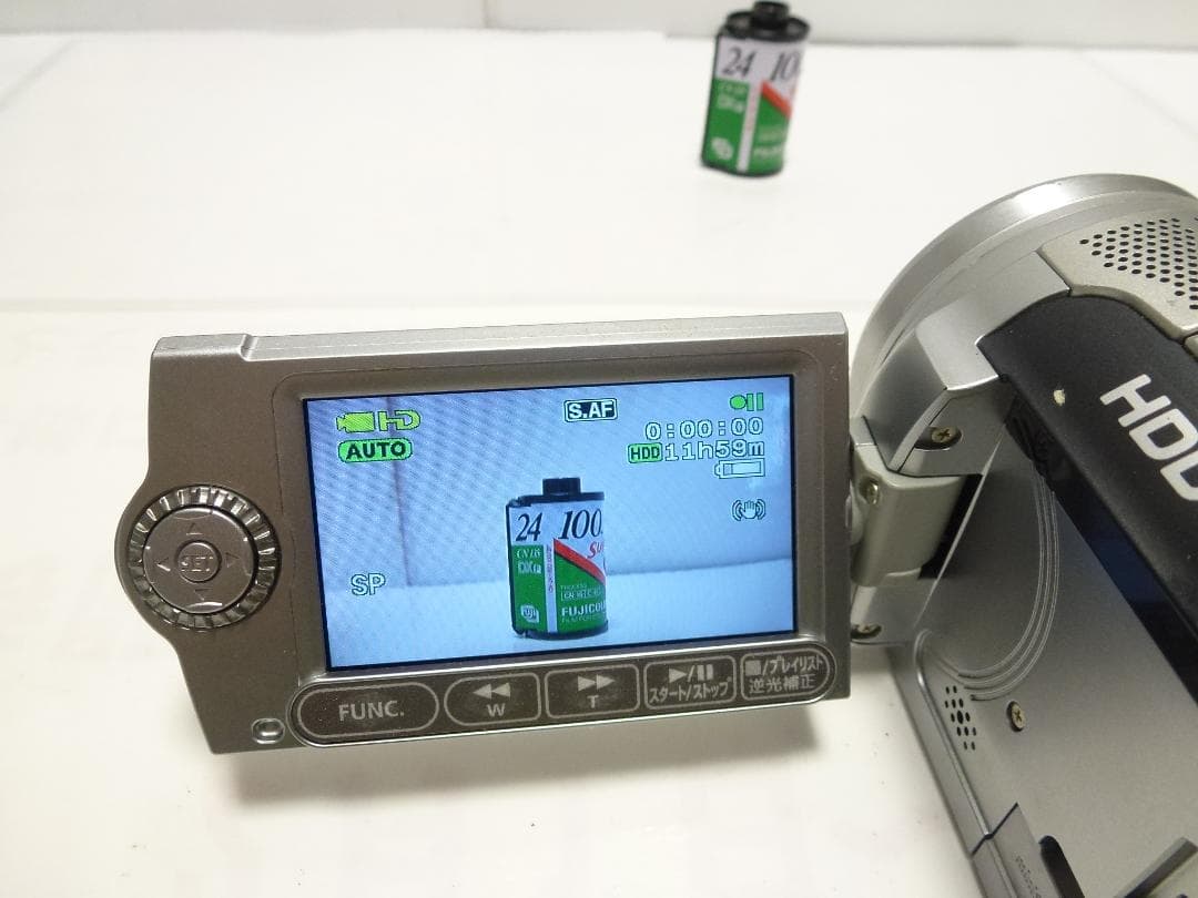希少　動作品　キャノンビデオカメラ　iVIS HG10　HDDビデオカメラ