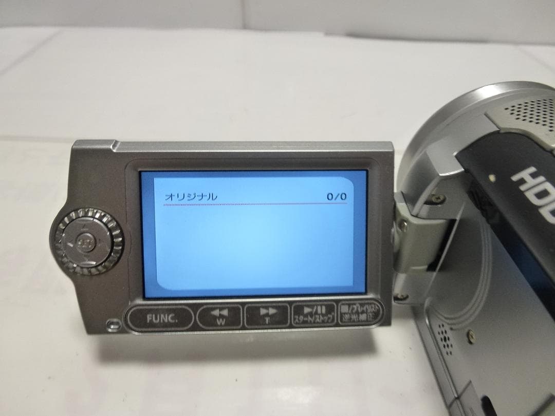 希少　動作品　キャノンビデオカメラ　iVIS HG10　HDDビデオカメラ