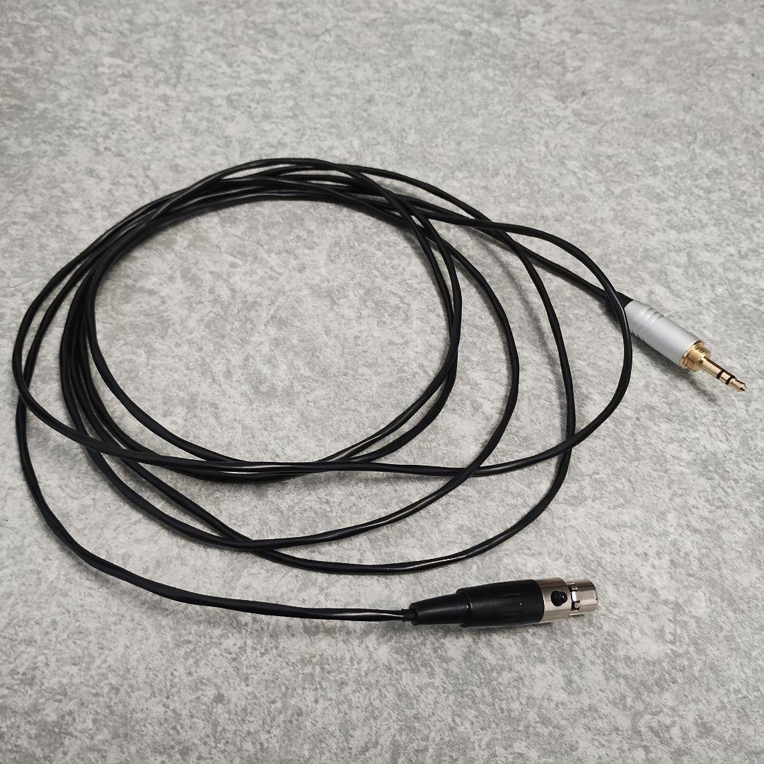 AKG K702 オーストリア製です。