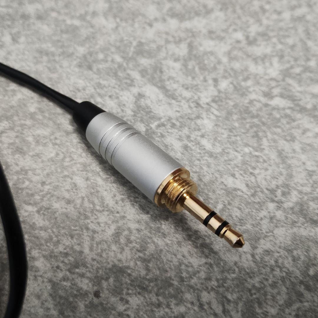 AKG K702 オーストリア製です。