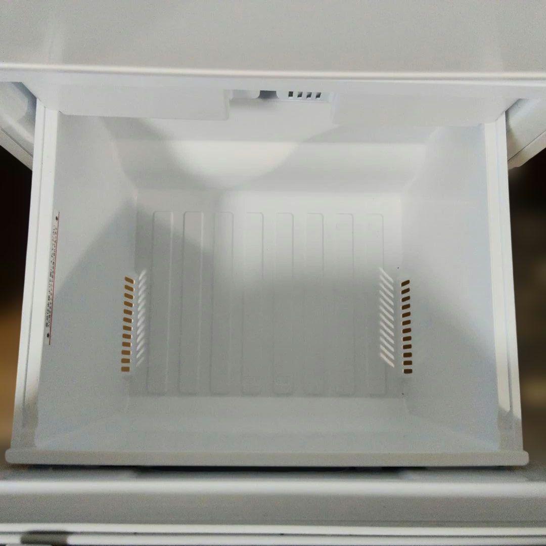 三菱電機　3ドア冷蔵庫　272L　MR-CX27E-W形 2020年製